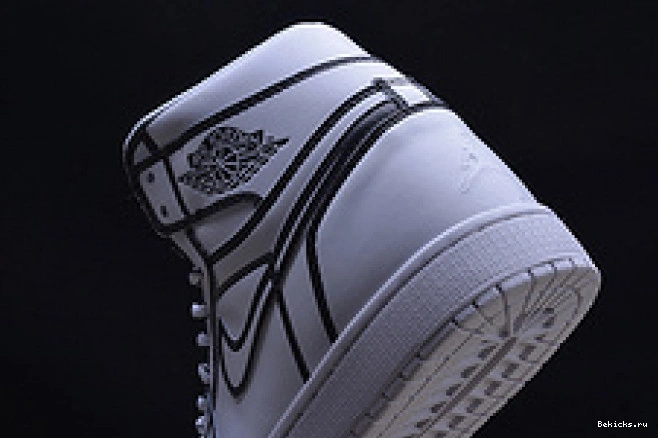 Cheap BK jordan hand-painted 3d pencil” nike mens retro air “comic 1 aa4724-110 white 1203